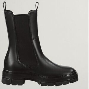 NIB Gant Monthike Women's Mid Chelsea Boot